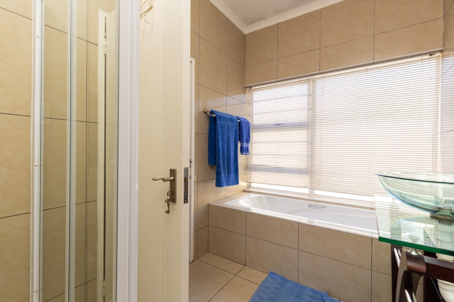 4 Bedroom Property for Sale in Port Owen Western Cape